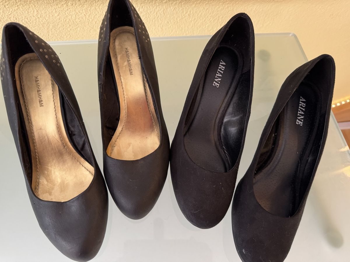 Scarpe da donna: 6 paar Pumps schwarz Gr. 39 – Usato da Thun venduto da Pfausi1966 3