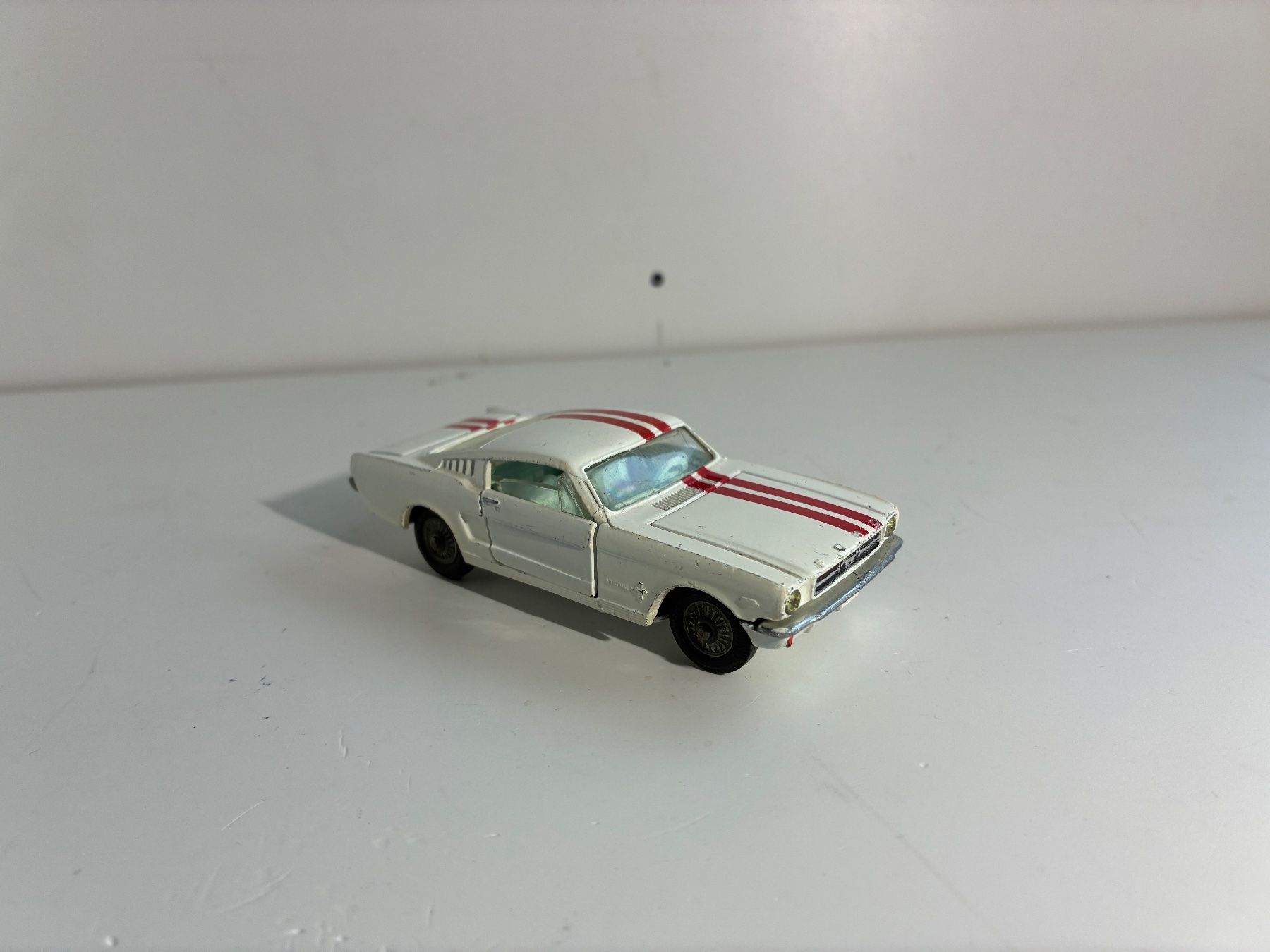 Corgi Toys Modellautos: Corgi Mustang – Gebraucht aus Gümmenen von Supererland 6