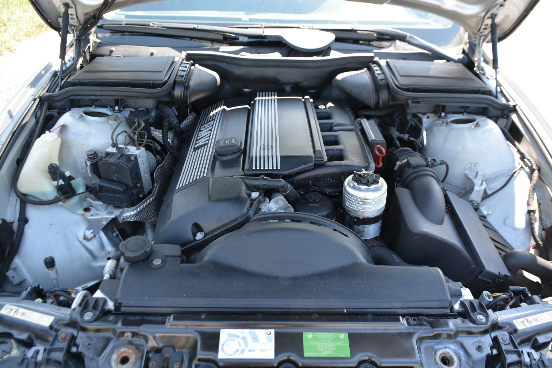 BMW Automobili: BMW E39 530I MIT SPEZIALTEILEN AB PLATZ – Usato da Schaan venduto da Pfandhaus-LI 9