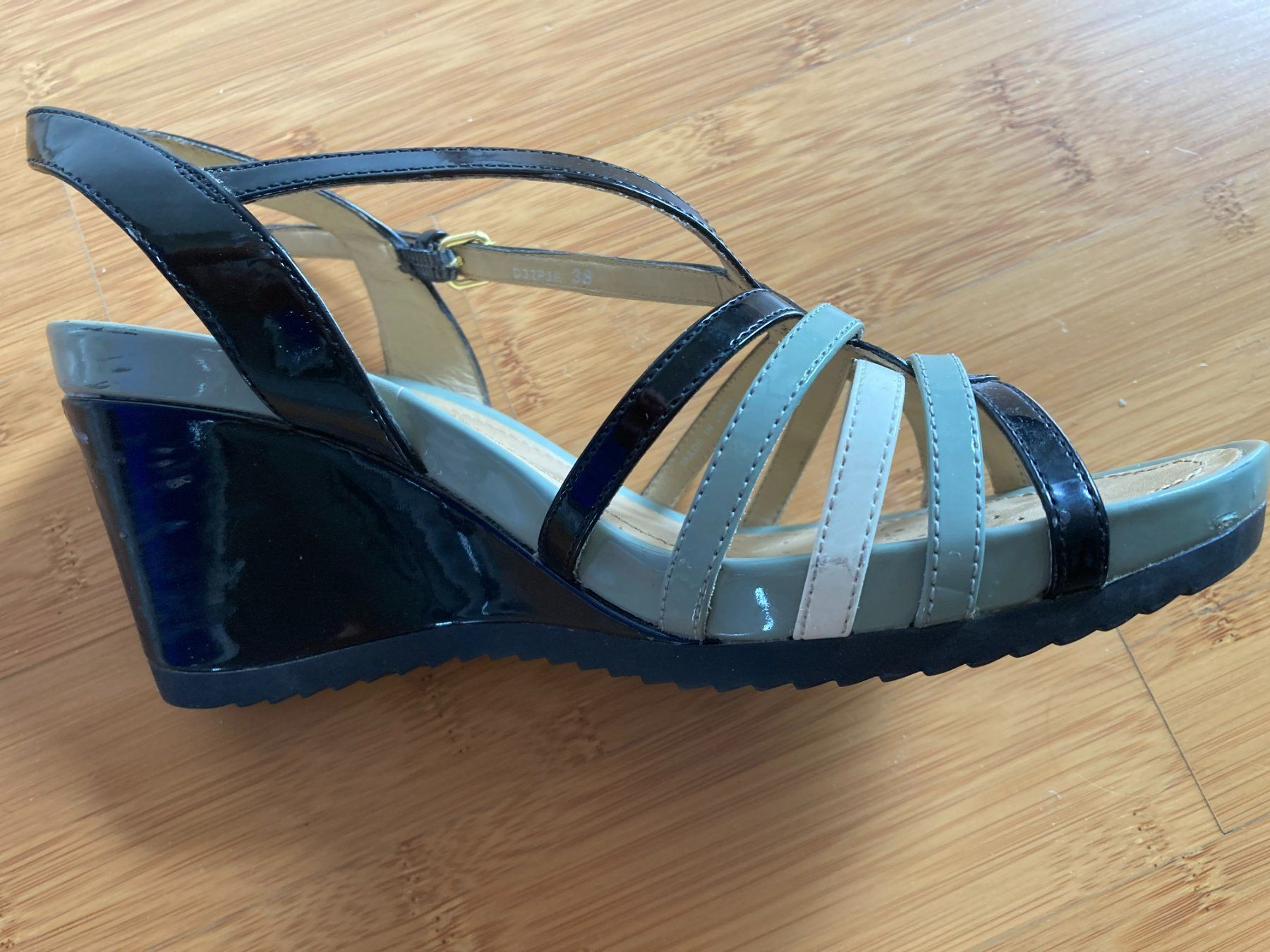 Geox Scarpe da donna: Keilsandaletten von GEOX – Usato da Belp venduto da Bverona