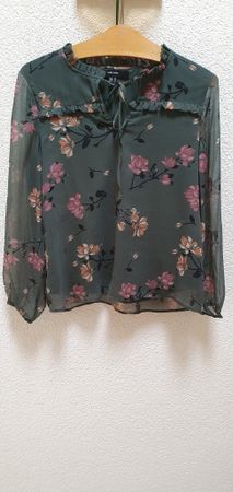 Bluse im Frühlings-Look mit Blumenmuster, Gr. M