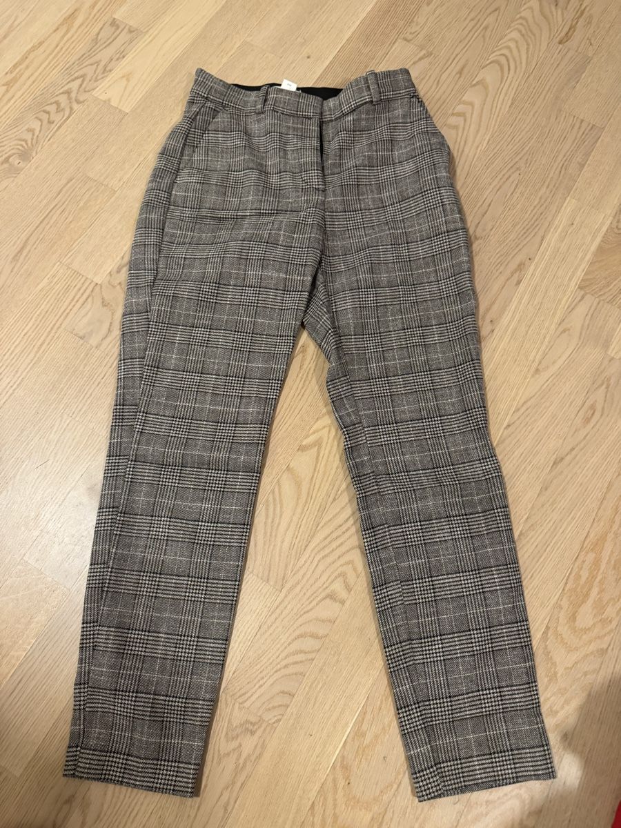 H&M Pantaloni: Hose kariert, wie neu – Nuovo (secondo la descrizione) da Pfäffikon ZH venduto da aitm_00