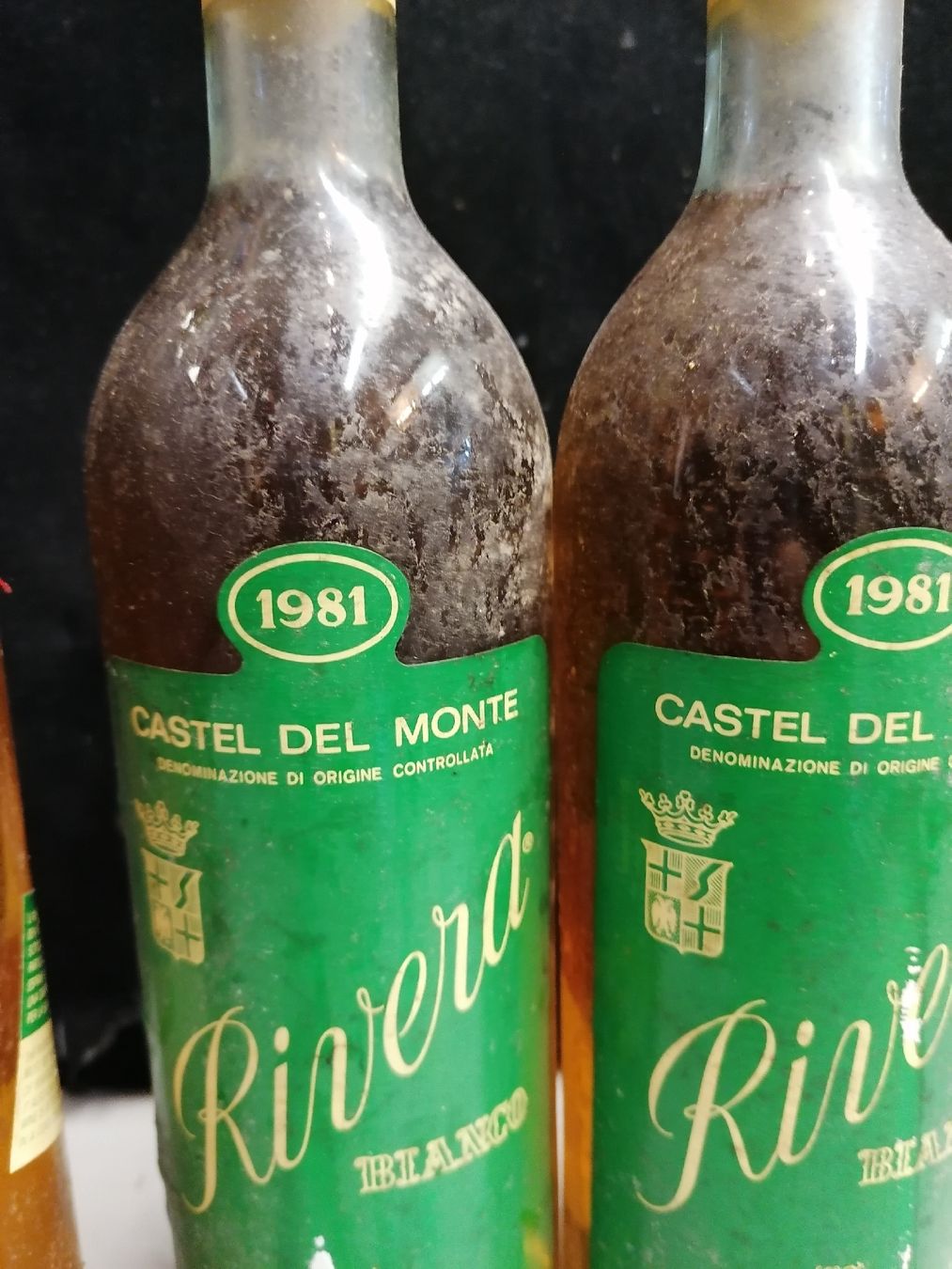Vino: 3 BOUTEILLES CASTEL DEL MONTE 1981 RIVERA – Nuovo (secondo la descrizione) da Genève venduto da Leboucheoreilles 4