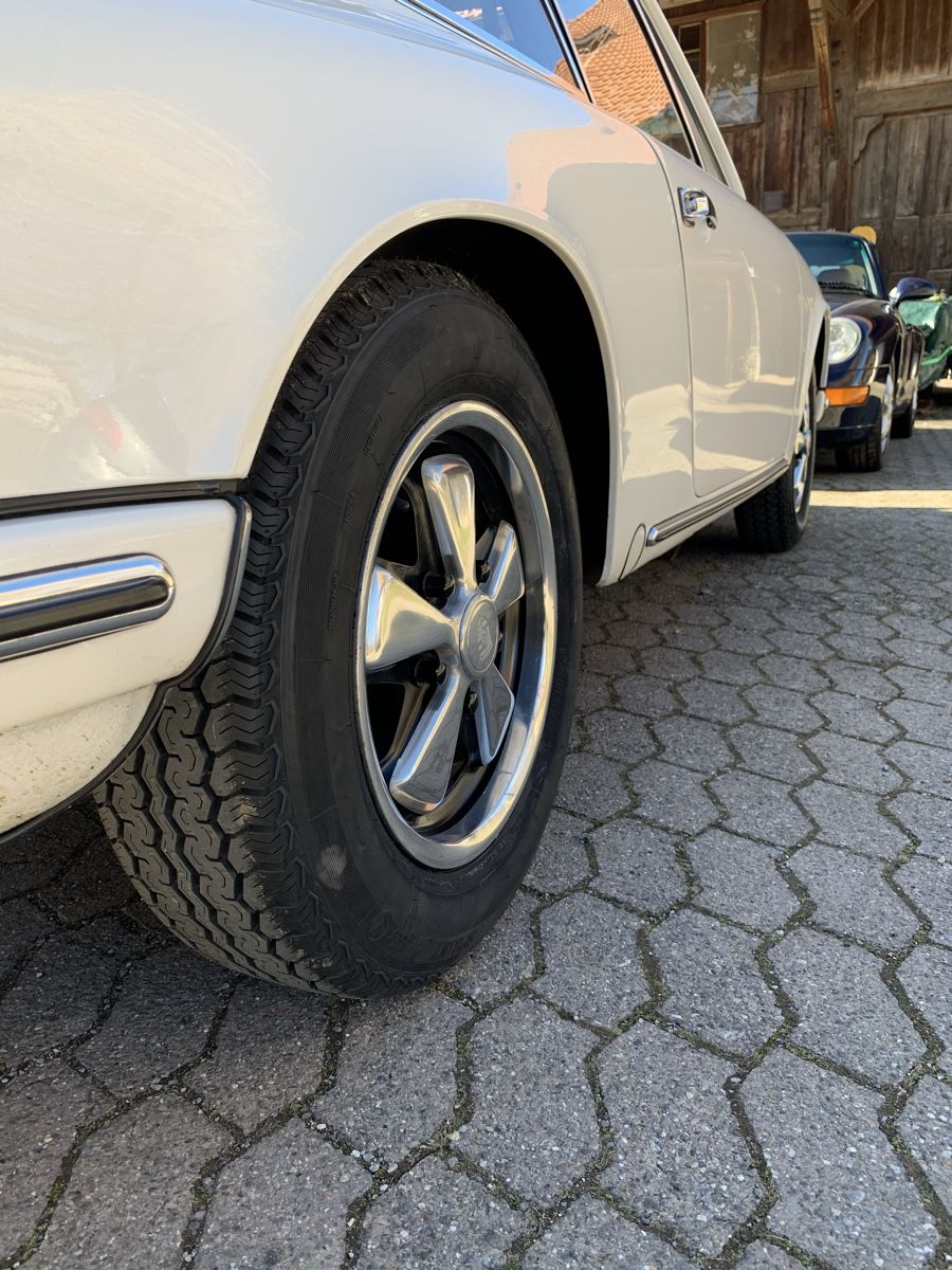 Porsche Autos: Porsche 912 LWB – D'occasion à Vuarmarens par Splitdeluxe 8