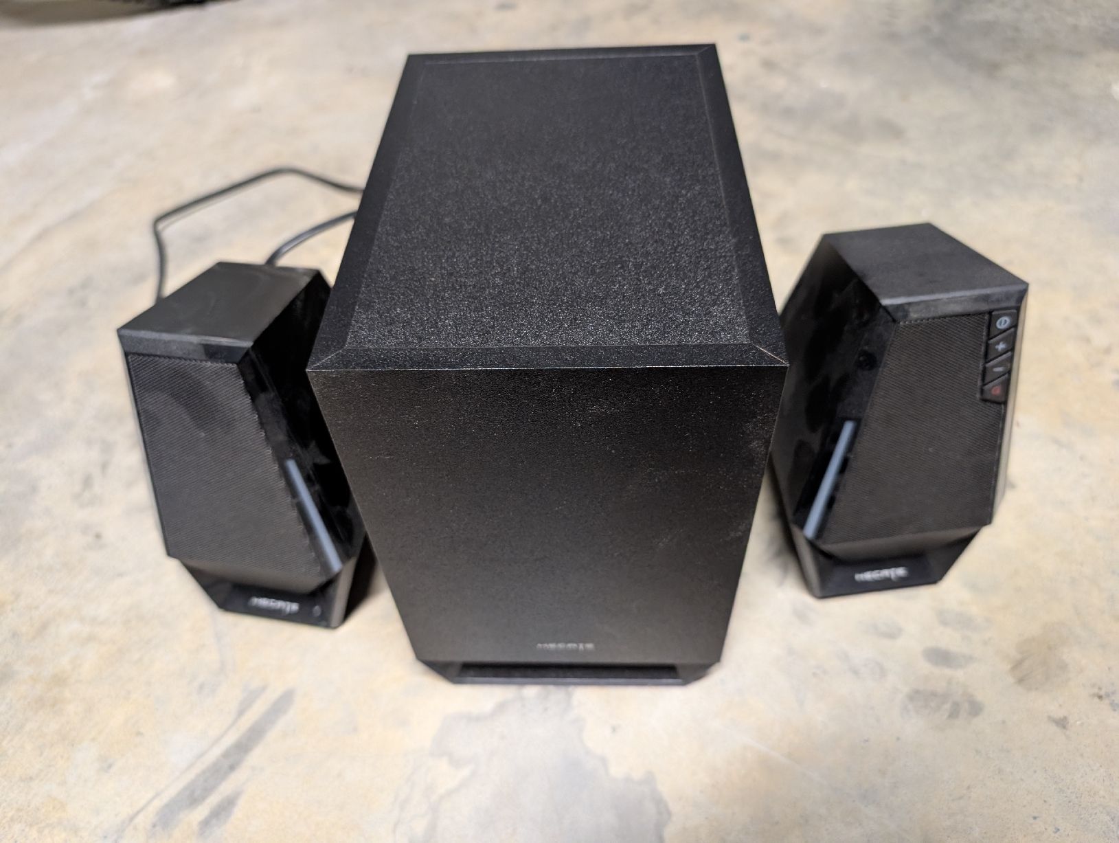 Lautsprecher: Hecate G1500 MAX 2.1 Desktop Gaming Speakers Schwarz – Gebraucht aus Cordast von HePa02