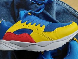 Sneaker Grösse 39