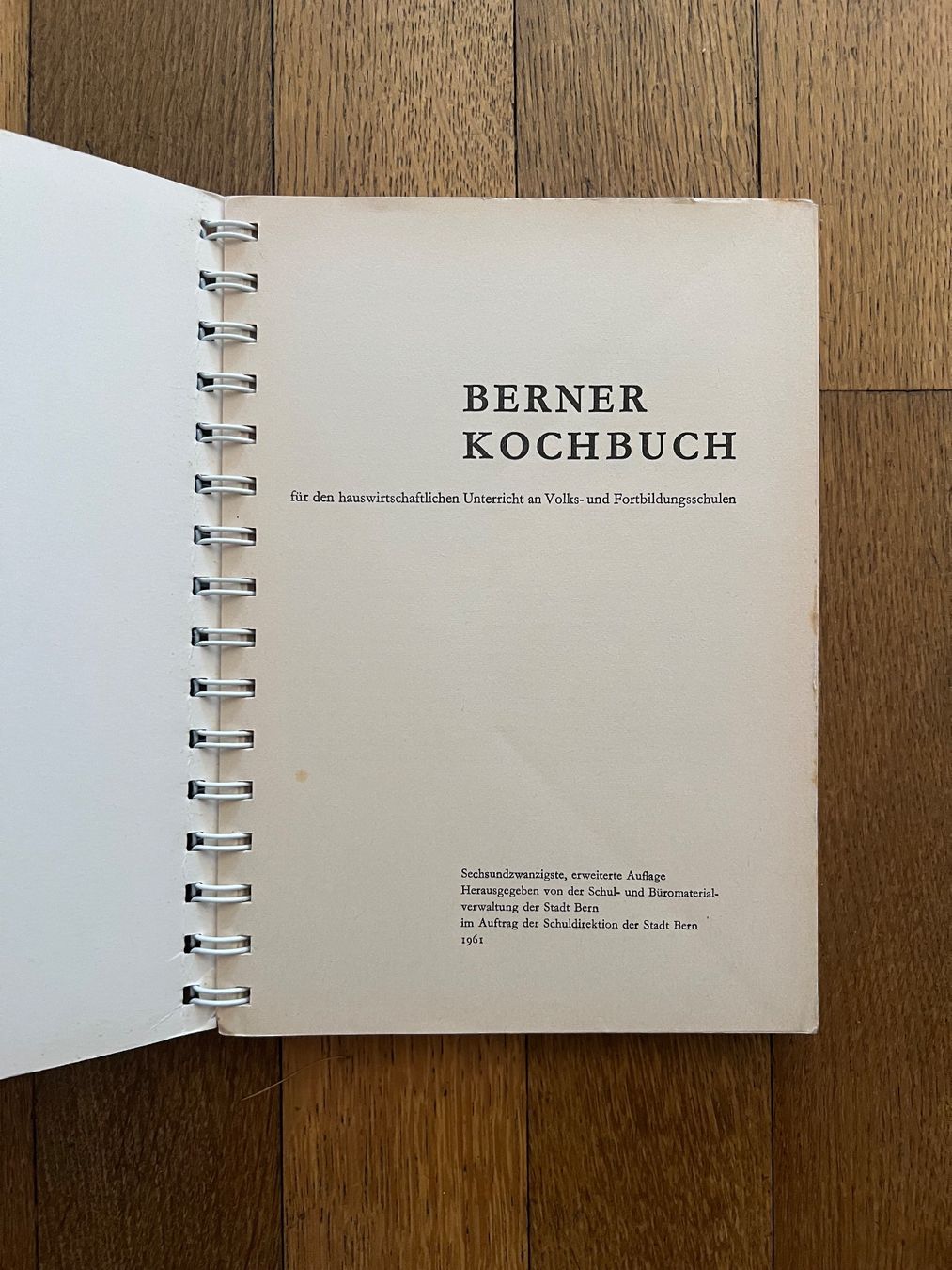 Libri: Berner Kochbuch 1961 – Usato da Obfelden venduto da Zocci 1