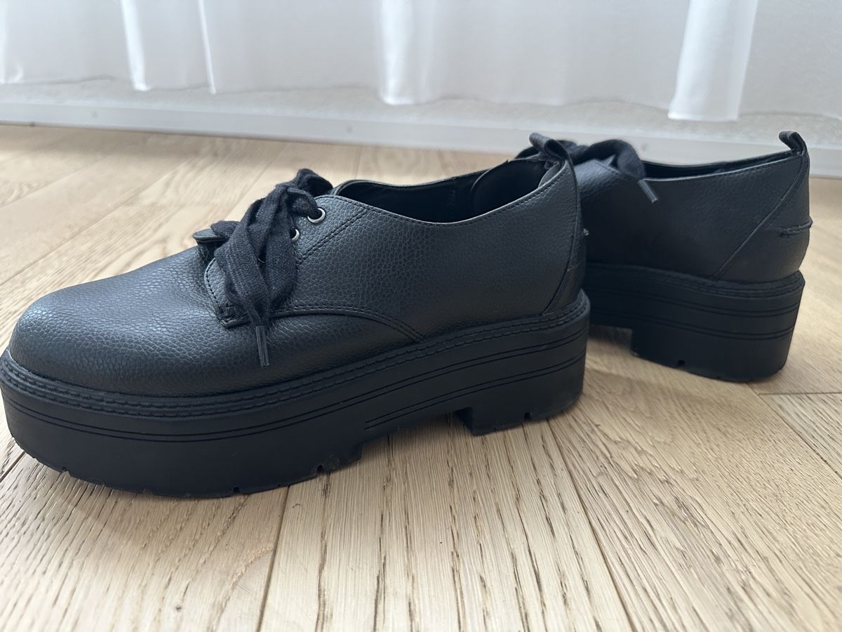 Next Scarpe da donna: Next Halbschuhe Plateu – Nuovo (secondo la descrizione) da Wallenwil venduto da roberta.gr 1
