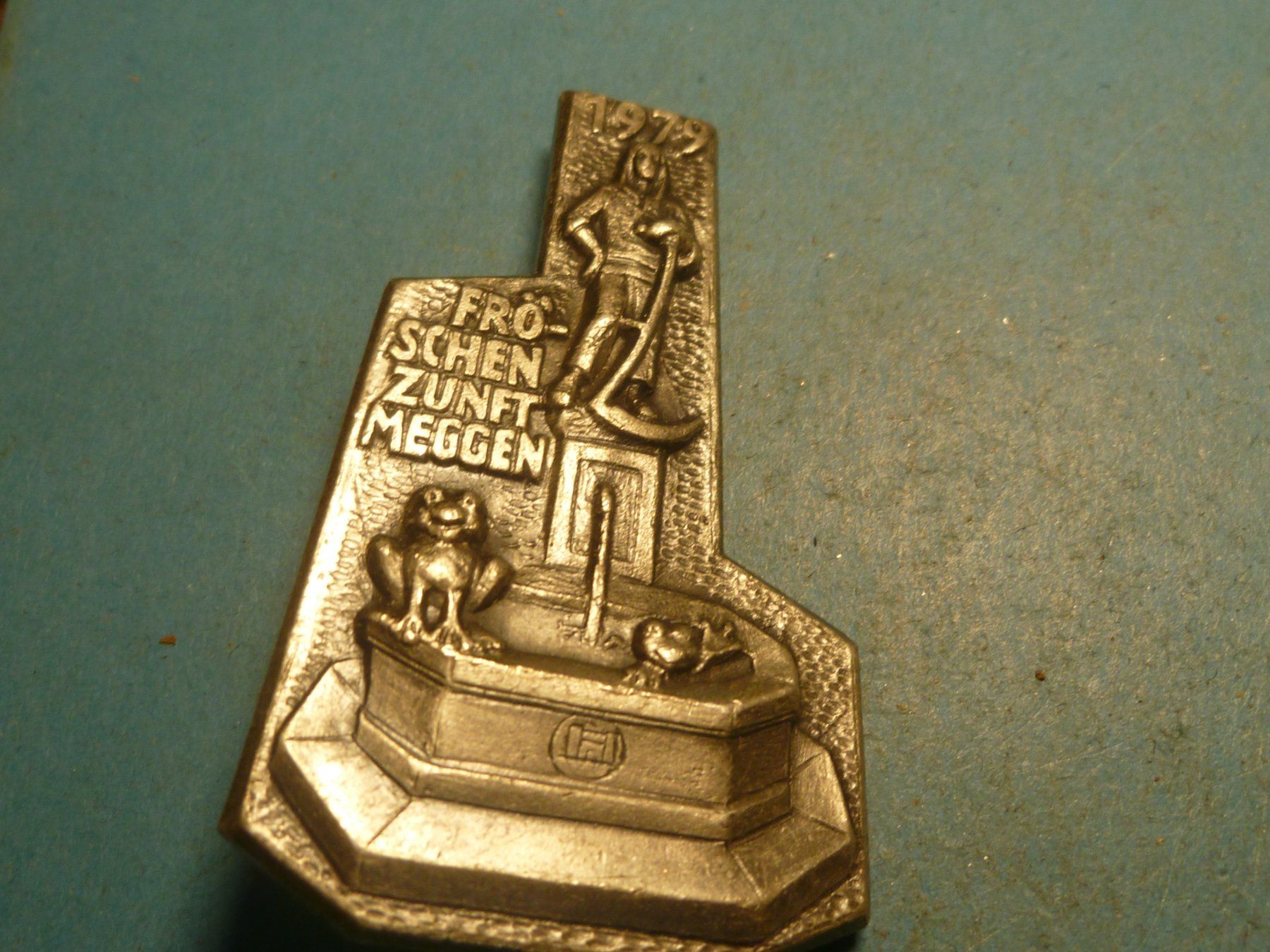 Placchette & Badge: MEGGEN 1979 SILBER – Usato da Ried (Muotathal) venduto da Mandarin02