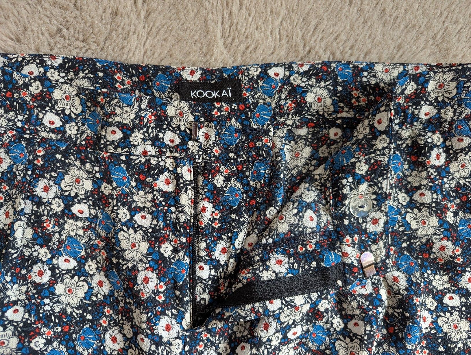 Kookai Pantaloni: pantalon Kookaï 36 – Usato da Montreux venduto da dem_gyt9 3