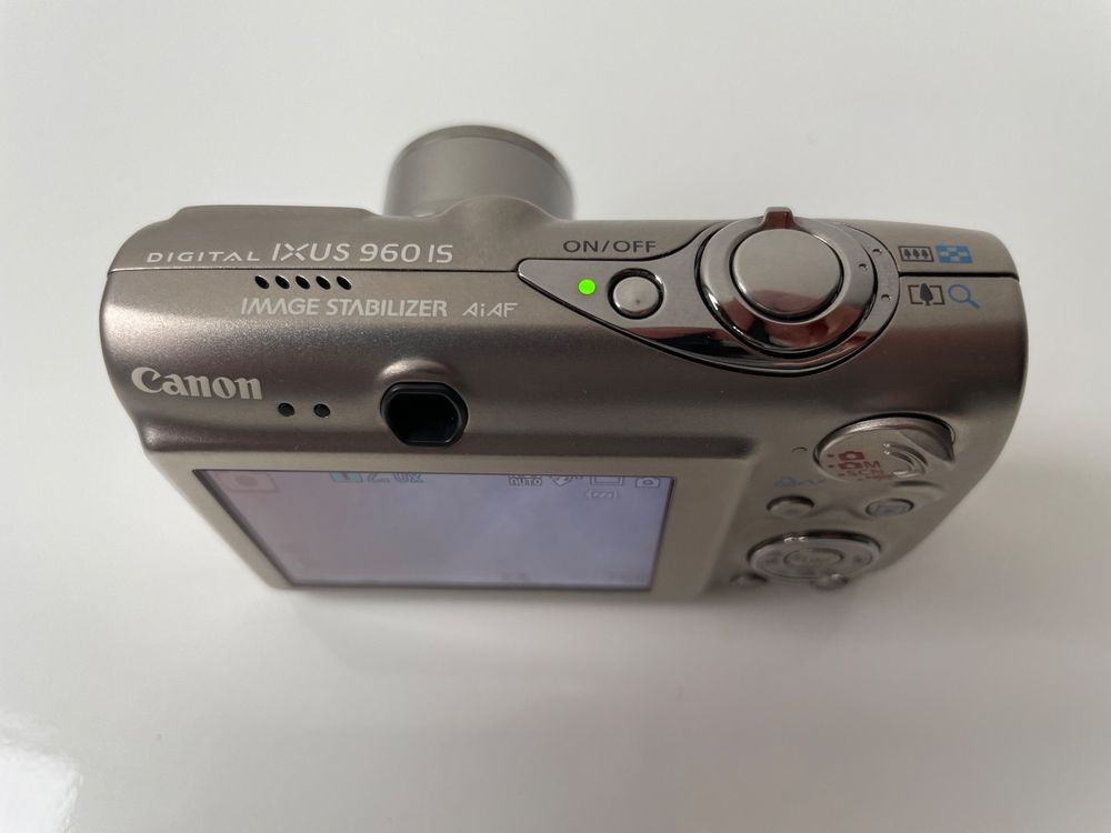 Canon IXUS 960 IS Titanium Point&Shoot Zoomkamera Reisekamer (D