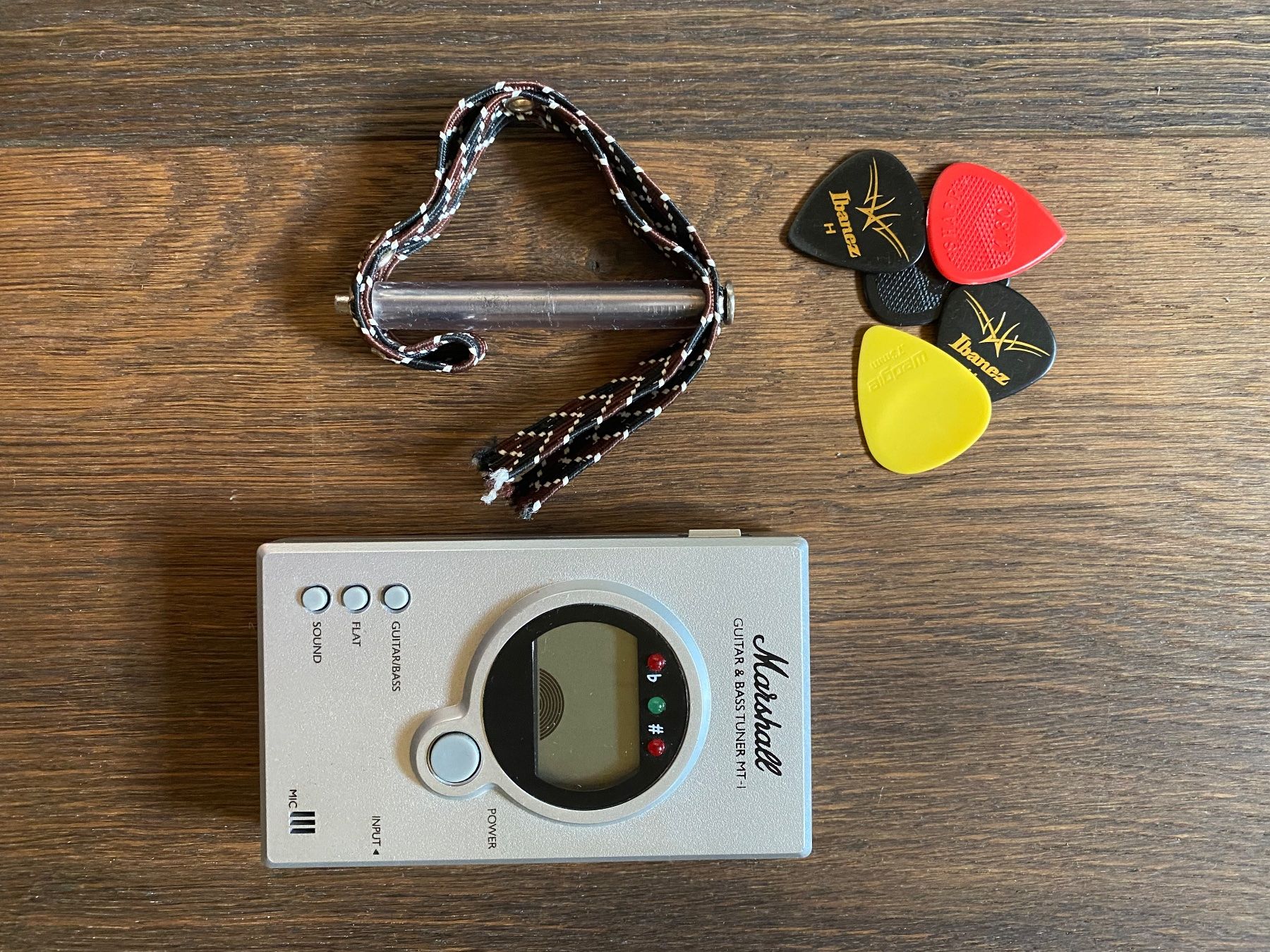 Musikinstrumente: Vintage Reissued V6 E-Gitarren Set – Gebraucht aus Walkringen von Simoonx1999 5