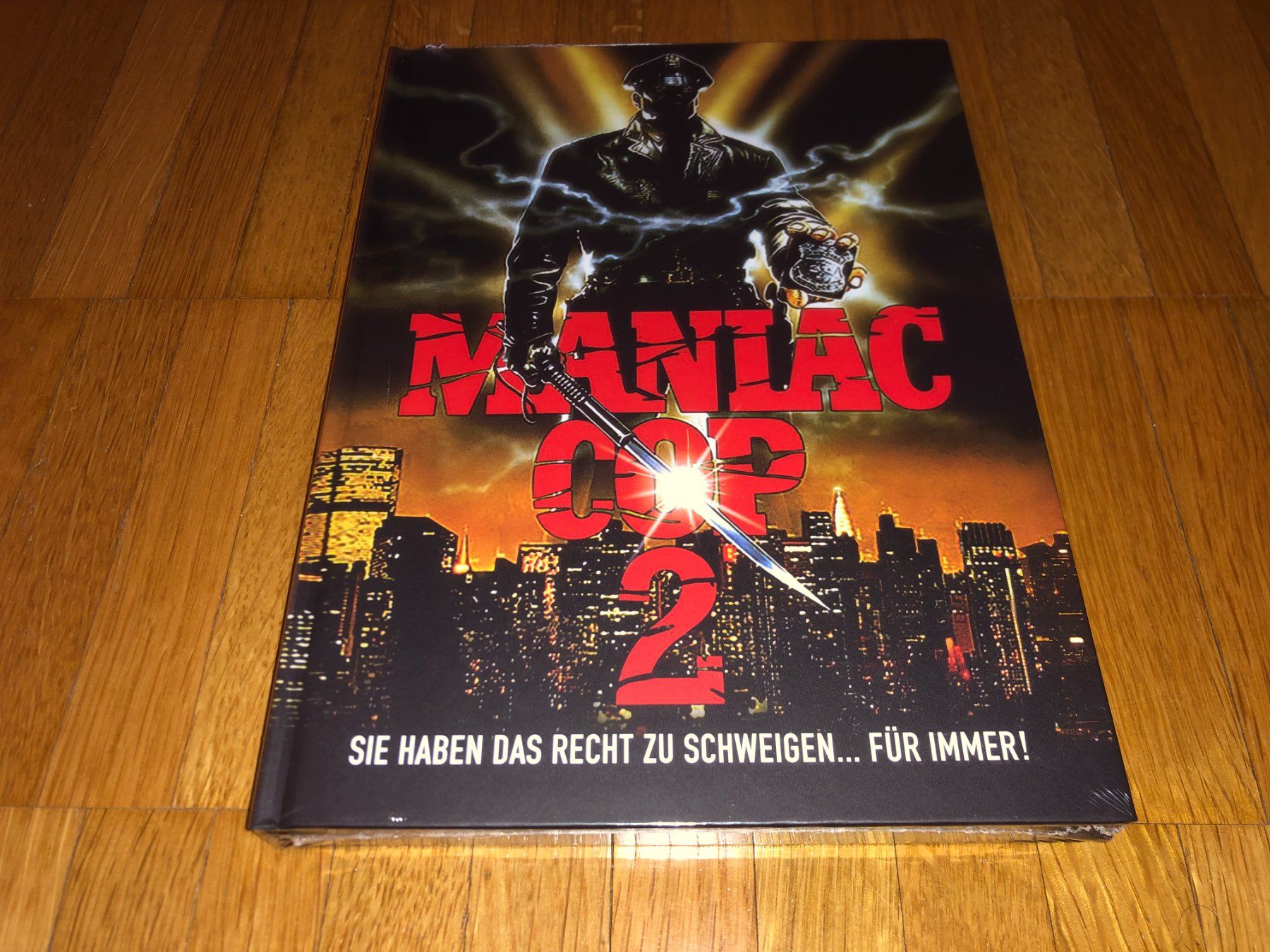 Tutti i DVDs: Maniac Cop 2 - MEDIABOOK - D - UNCUT – Nuovo e nell'imballaggio originale da Basel venduto da havsok
