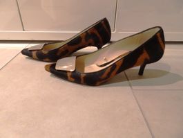 Hübsche Pumps UTERQUE Spanien Gr. 36 - 240438