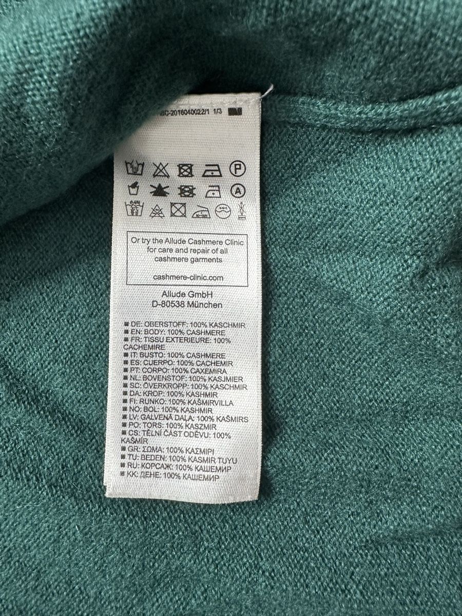 Allude Giacche: Allude Kaschmir Cardigan – Nuovo (secondo la descrizione) da Luzern venduto da car_p8sz 2