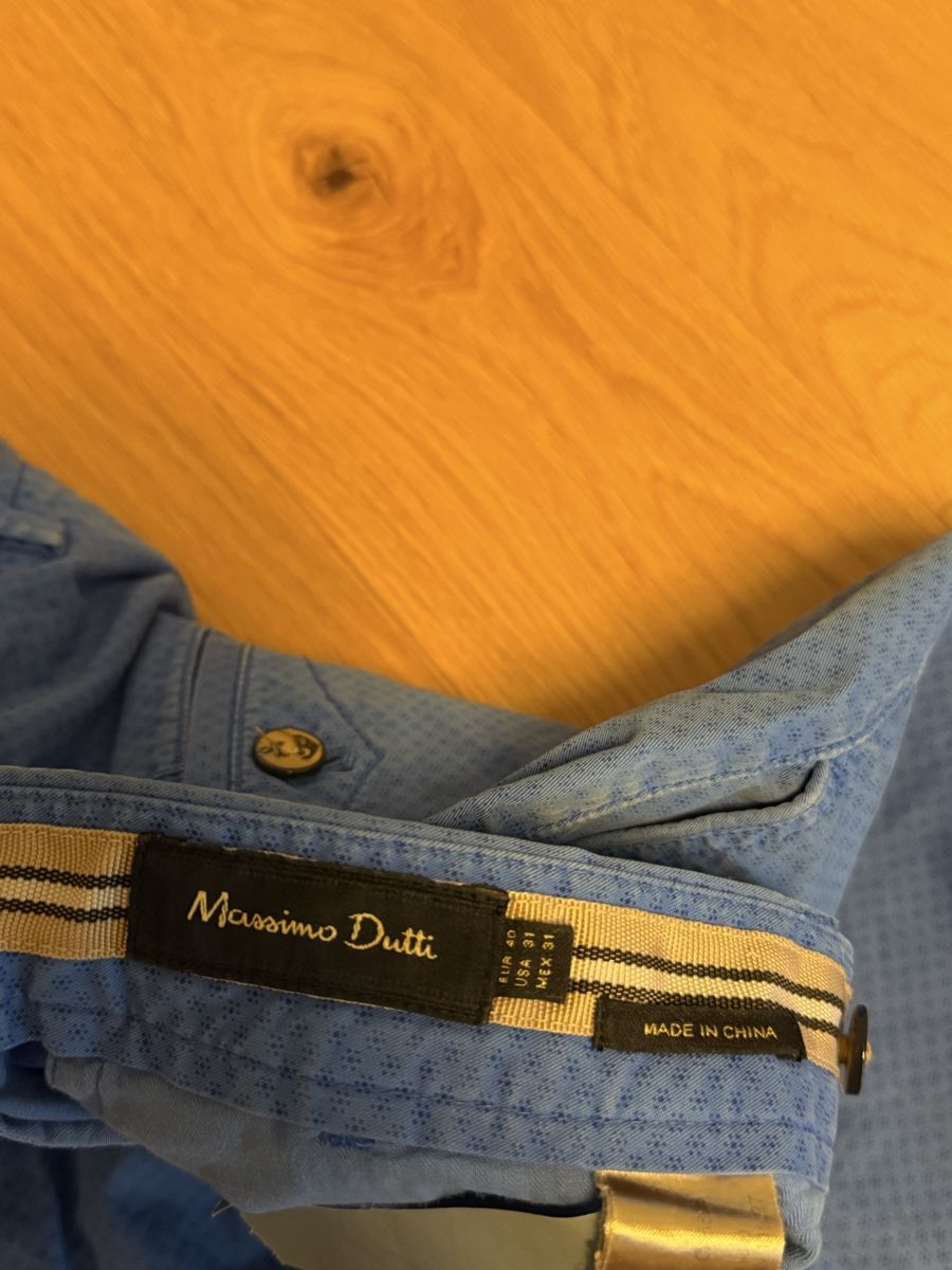 Massimo Dutti Pantaloni: Massimo dutti shorts – Usato da Zürich venduto da reg_vvr6 1