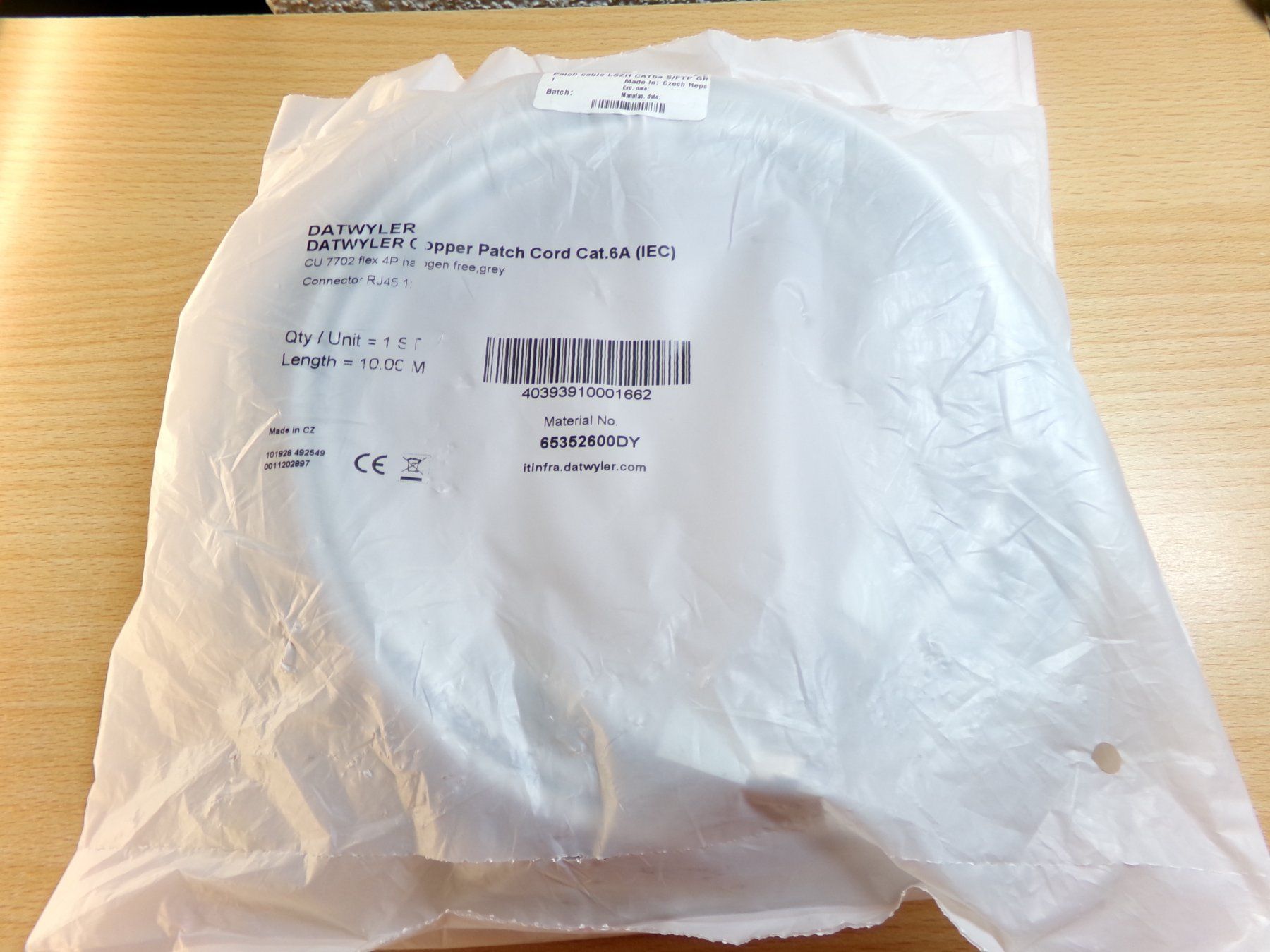 Dätwyler Kabel: Patchkabel Cat 6a grau 10m – Neu und originalverpackt aus Hombrechtikon von HaGeKa50 1