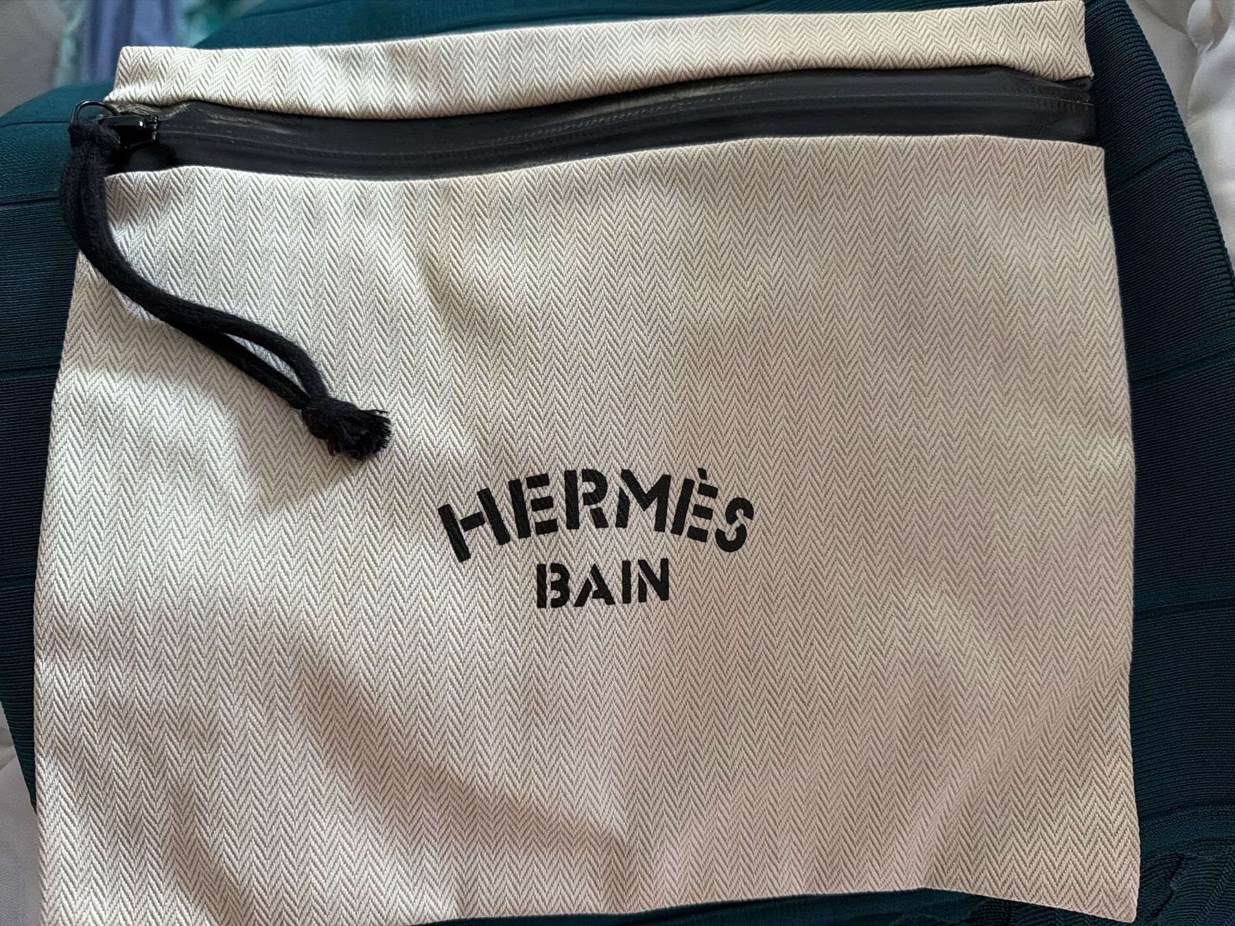 Hermès Maillots de bain & Bikinis: Hermès Badeanzug  One-Shoulder Grösse 36 neu – D'occasion à Agra par Milena_L 4