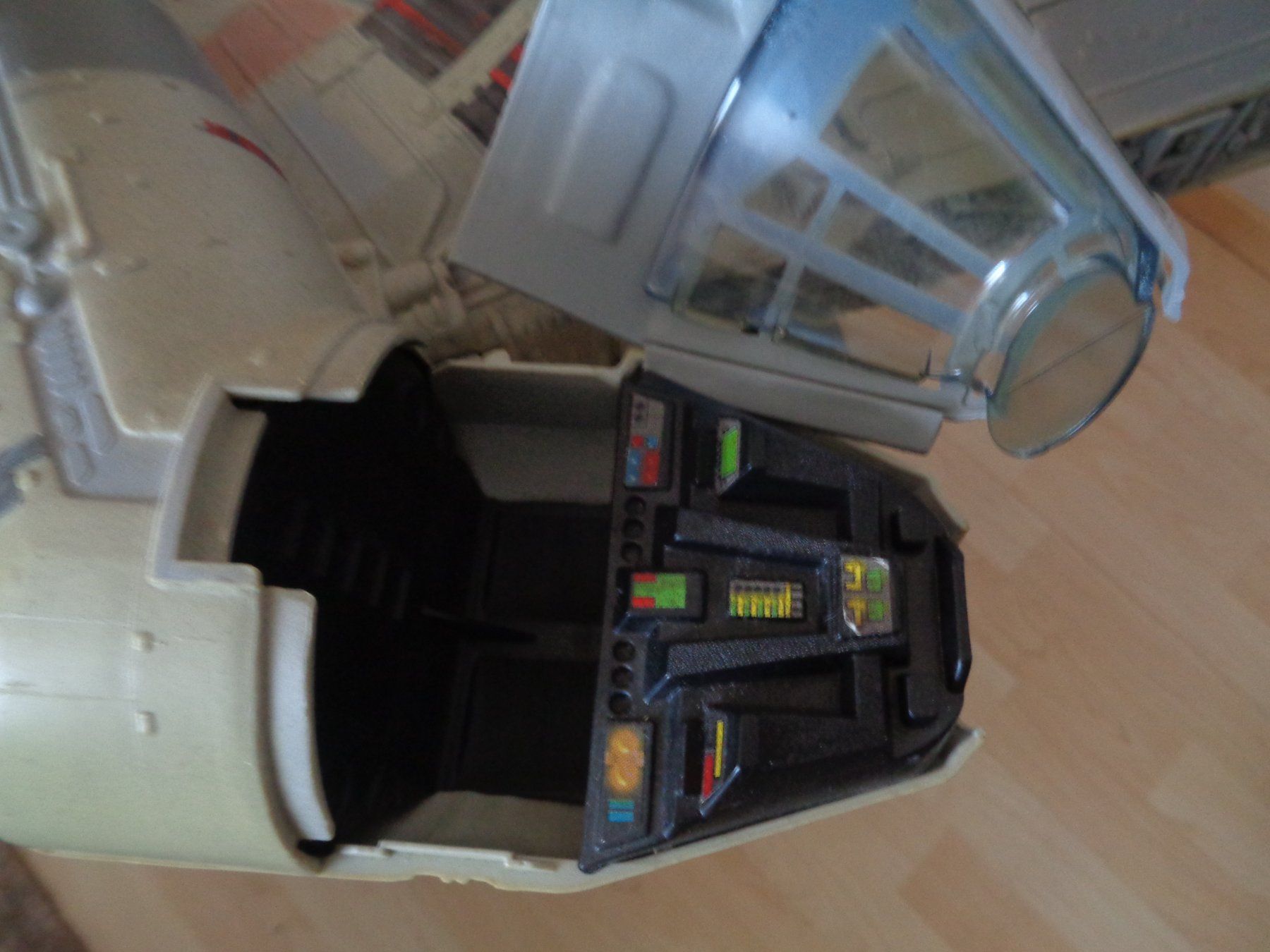 Hasbro Giocattoli: Star Wars Kenner Falcon – Usato da sargans venduto da Angamar 2