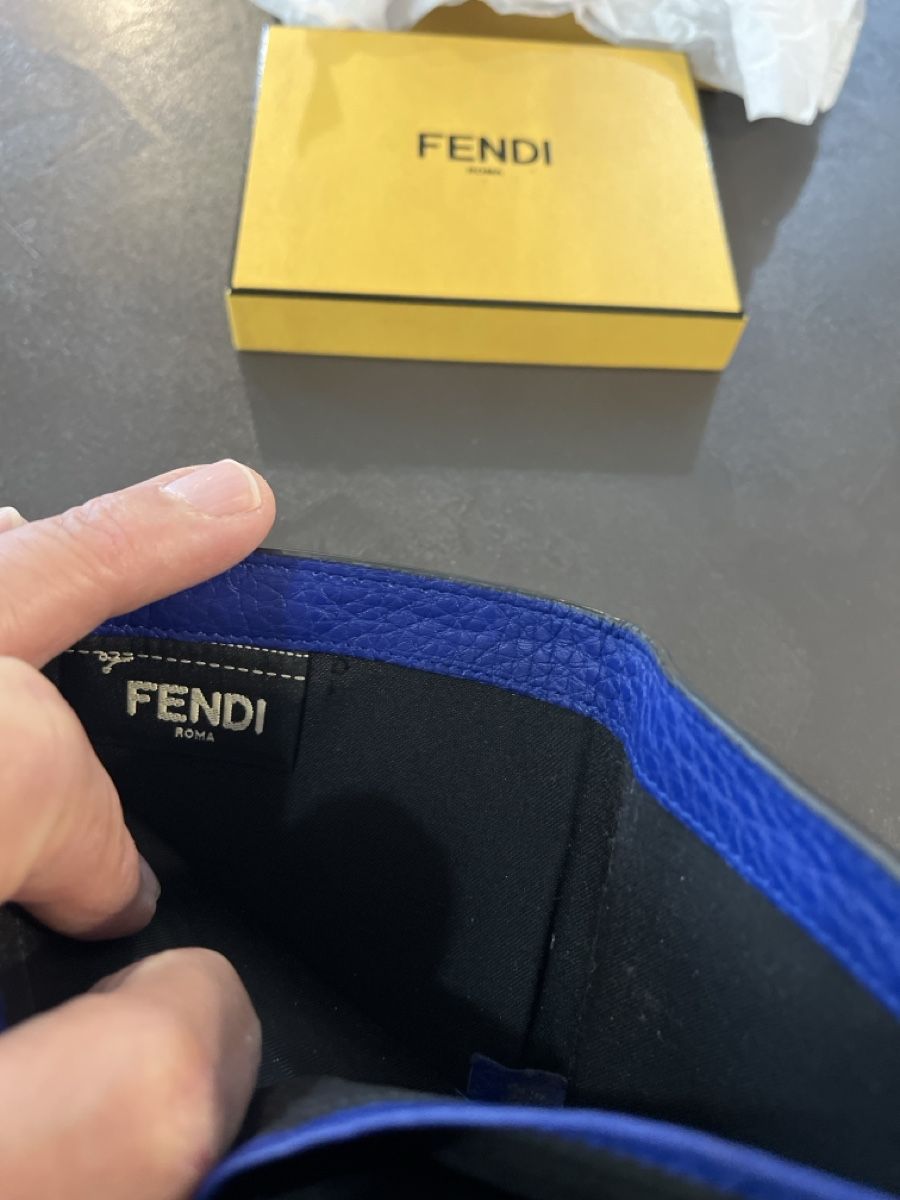 Fendi Portafogli: Porte cartes/billets FENDI – Usato da Prangins venduto da Rodard8 2