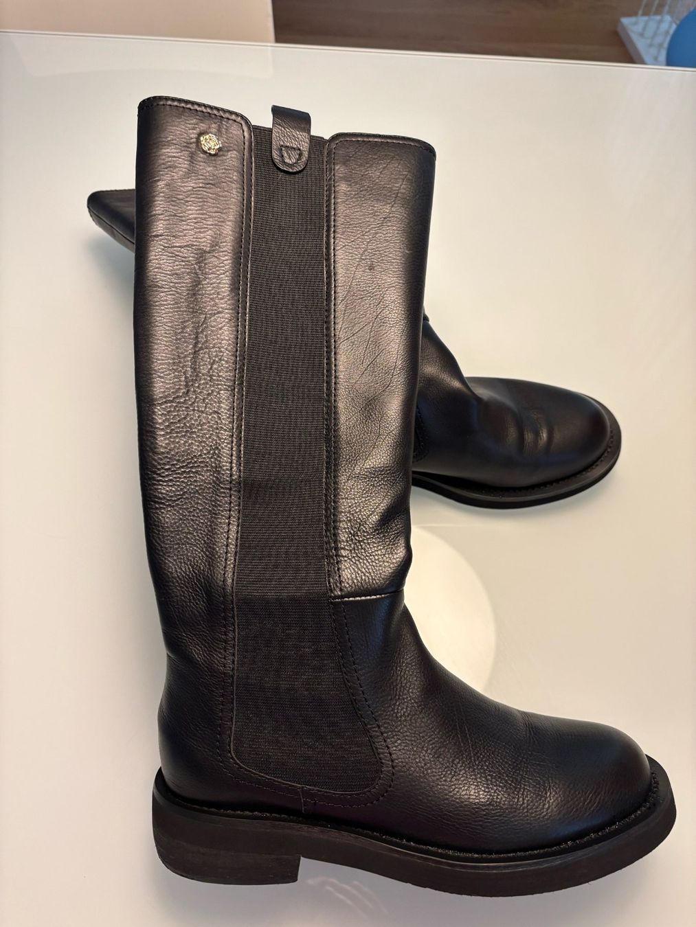 Scarpe da donna: Stiefel – Usato da Eglisau venduto da SAM240186