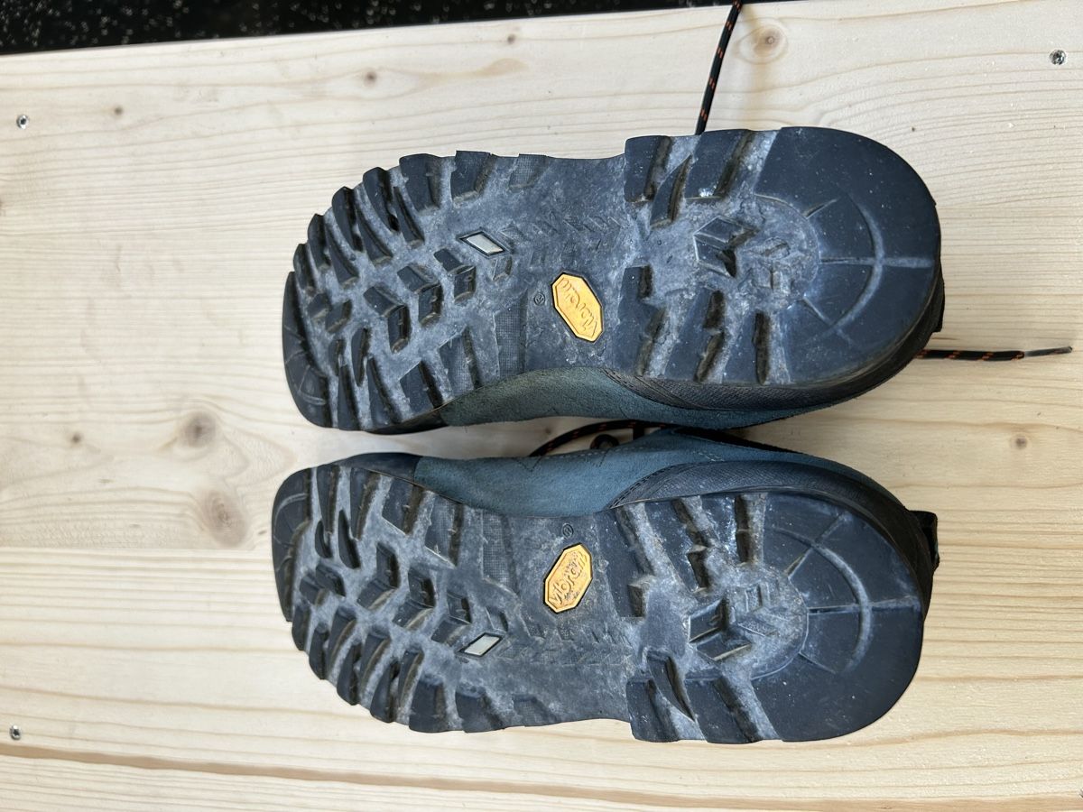 Scarpa Scarpe da uomo: Scarpa zodiac 41 – Usato da Biasca venduto da Tomathiss 2