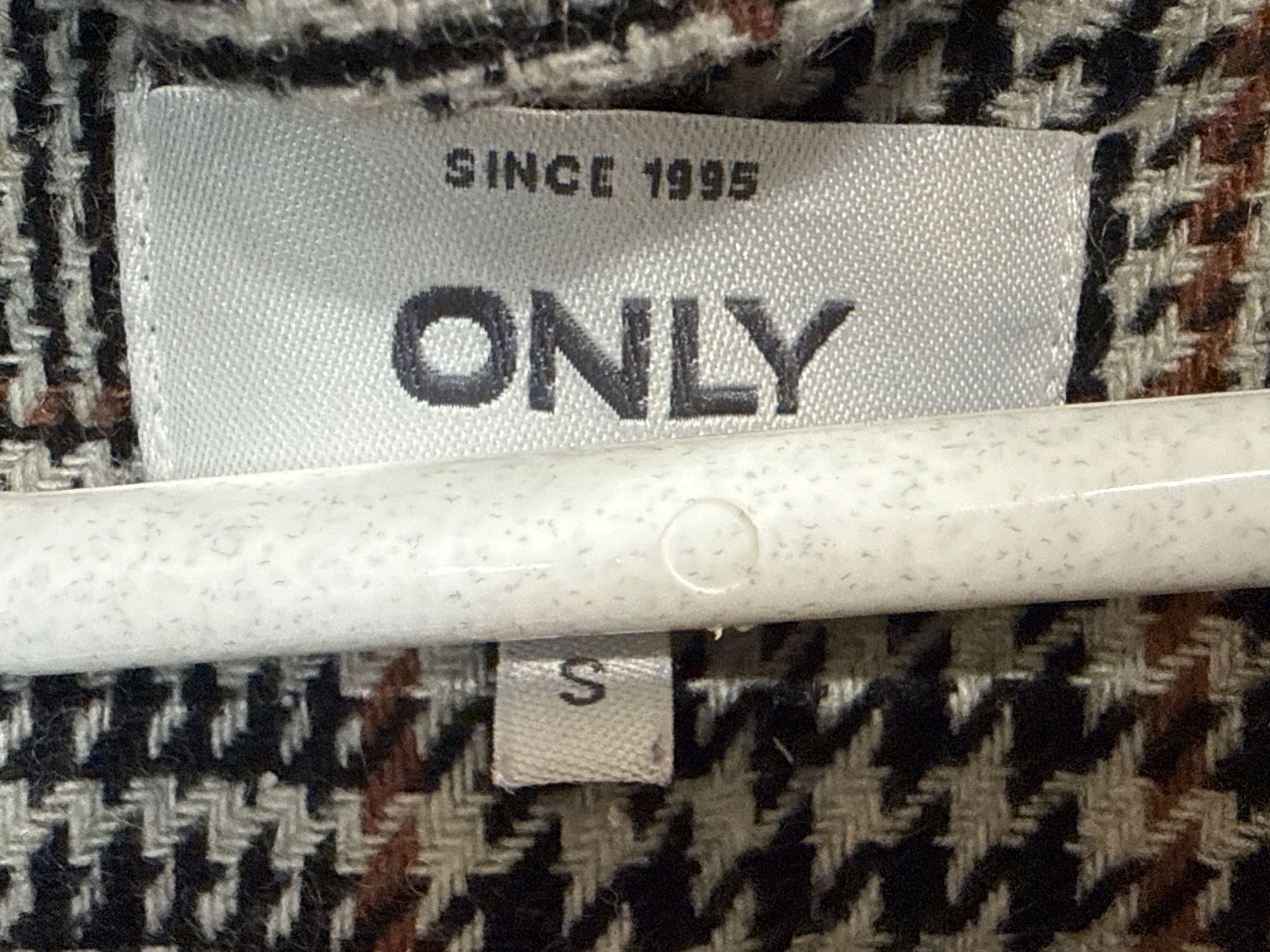 Only Cappotti: ONLX Damen Mantel, S – Usato da Amriswil venduto da used2use 3