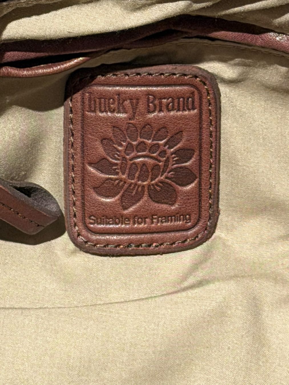 Taschen für Damen: LUCKY BRAND TASCHE ECHT LEDER PATCHWORK MEGA – Gebraucht aus LUZERN von modeundlifestyle 5