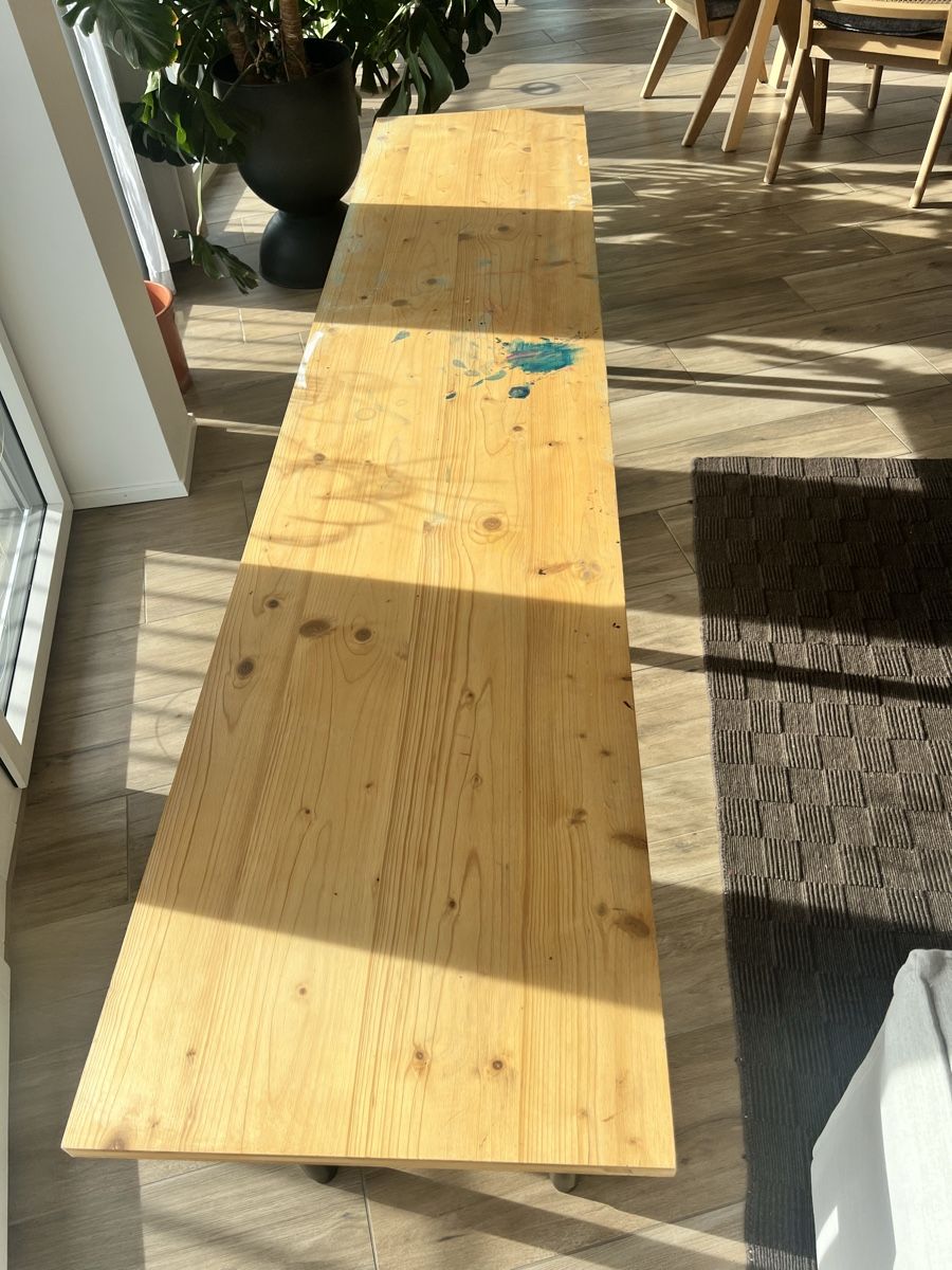 Tavoli: GRATIS - Tisch für Kinder – Usato da Dübendorf venduto da vin_8z5x 1