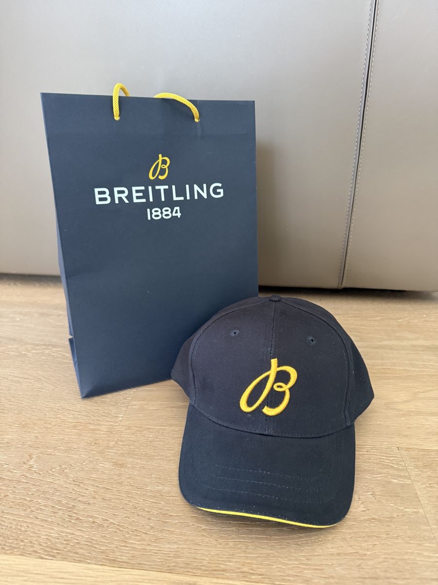 Chapeaux, bonnets & casquettes: Brand neu BREITLING Cap Kappe Gr. Uni  – Neuf avec emballage d'origine à Zürich par Restesindsuess