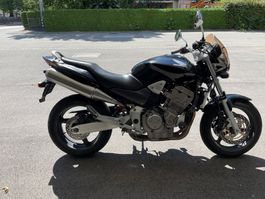 Honda CB900 Hornet