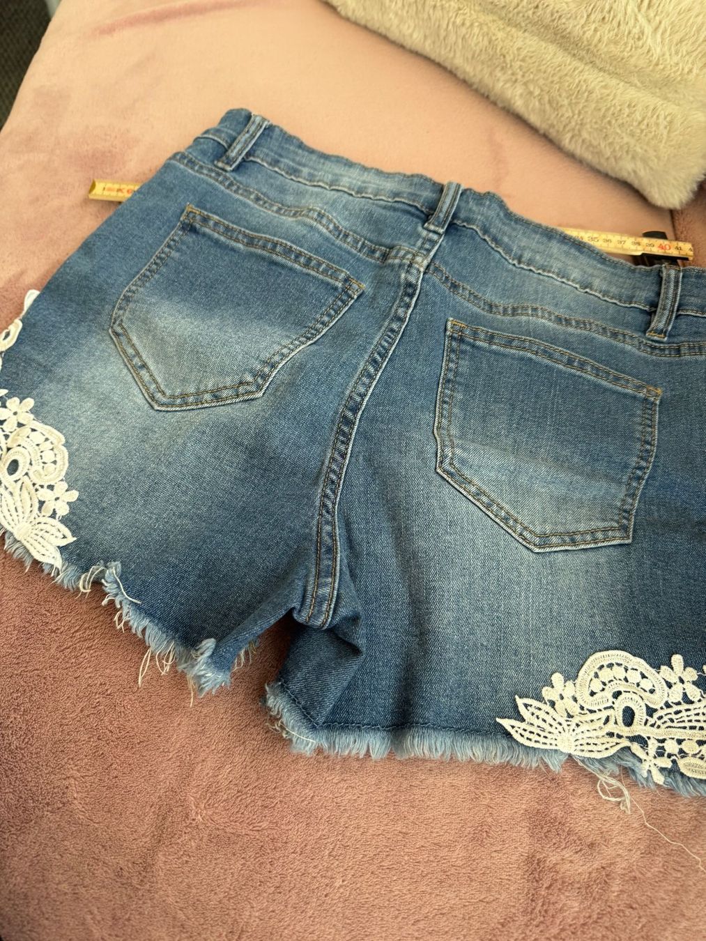 Jeans: Jeans Shorts Chcorée Gr. 38 – Neu (gemäss Beschreibung) aus Zäziwil von blackpearl 2