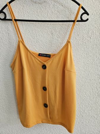 Top mit Trägern und Knöpfen Senfgelb Grösse S