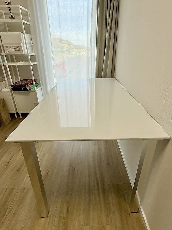 Tavoli: Tisch mit Chrombeinen von Möbel Pfister   – Usato da Siselen BE venduto da tfo_k6gt 1