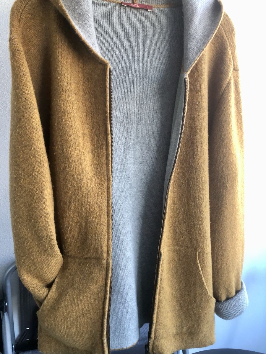 Esprit Giacche: Strickjacke mit Kapuze edc by Esprit – Usato da Wattwil venduto da Zeemeermin 3