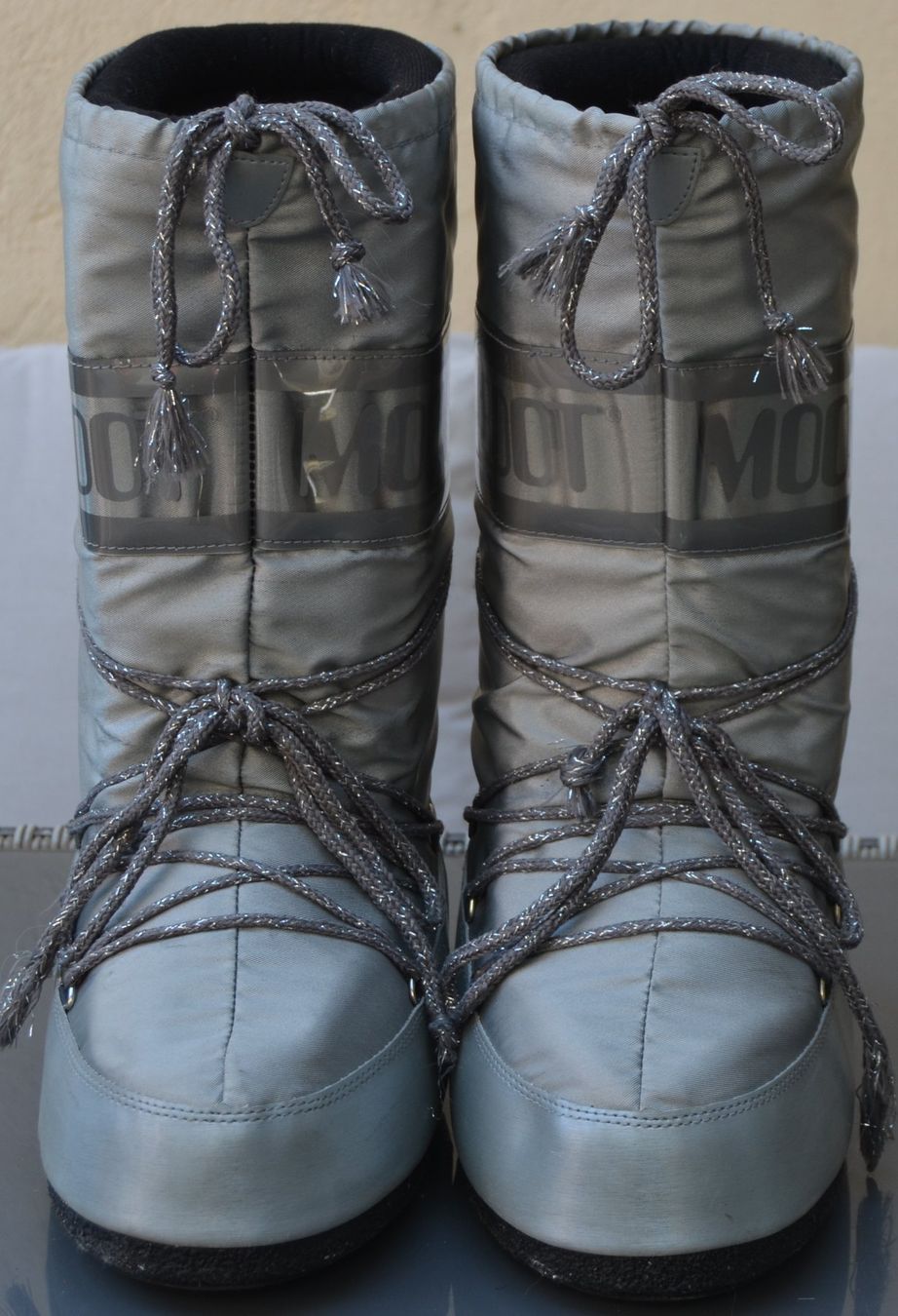Moon Boot Herrenschuhe: Boots / bottes Moon Boot The Original 39-41 – Gebraucht aus Collonges von arashee 1