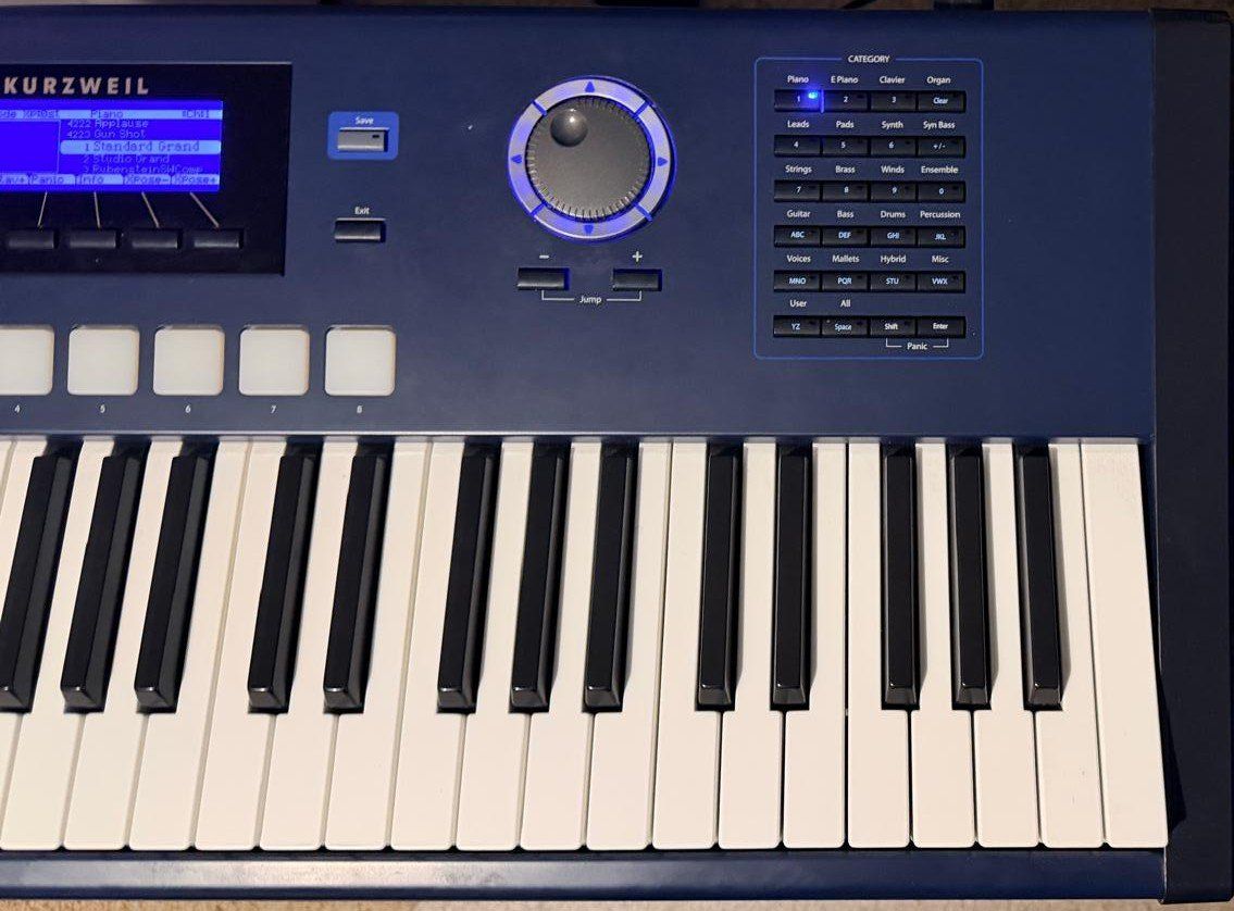 Instruments de musique: Kurzweil PC3 LE6 – D'occasion à Diepflingen par T096241 4