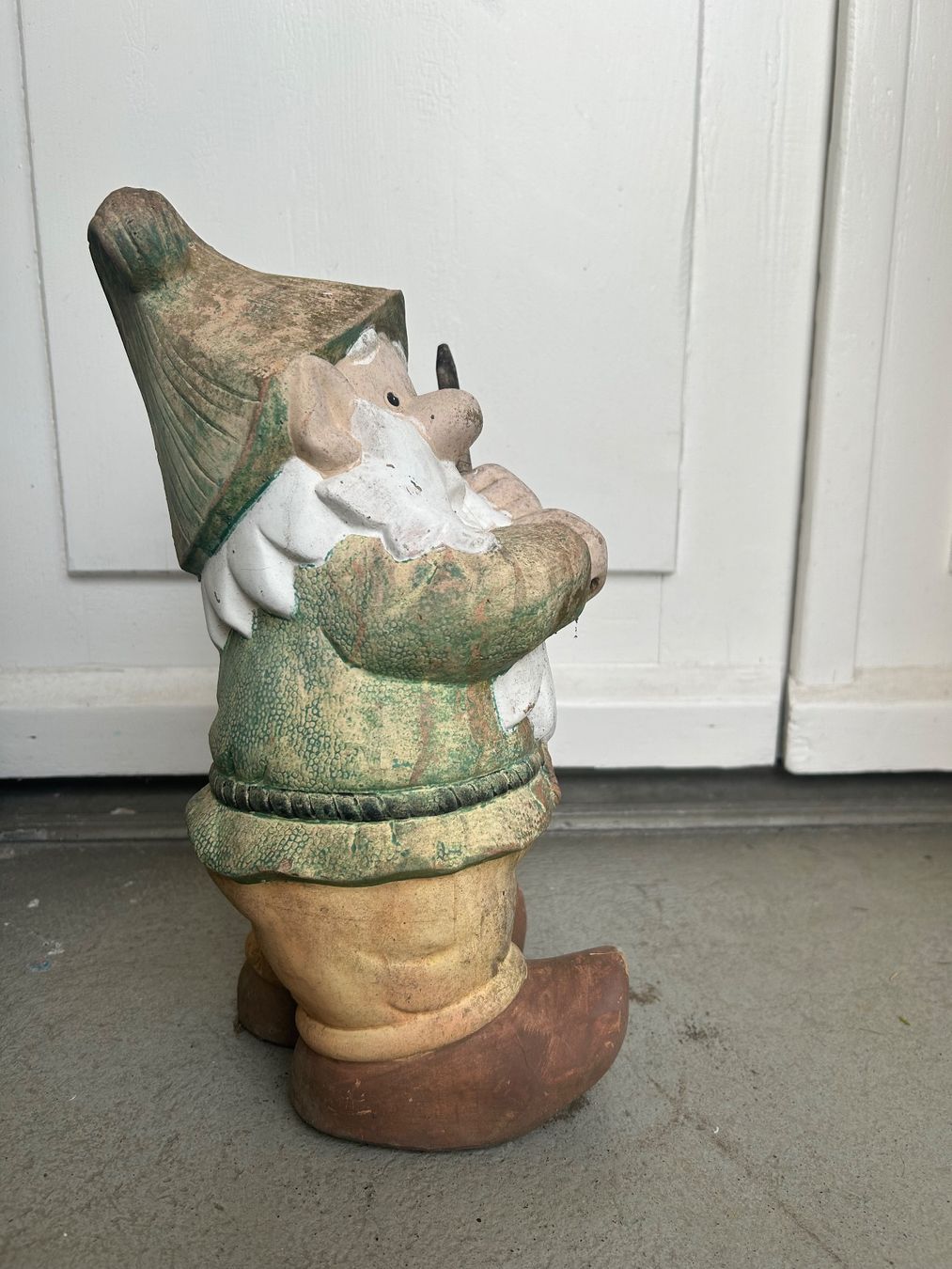 Figuren: Alter, charmanter Gartenzwerg aus Terrakotta – Gebraucht aus Rorschacherberg von Svebe 5