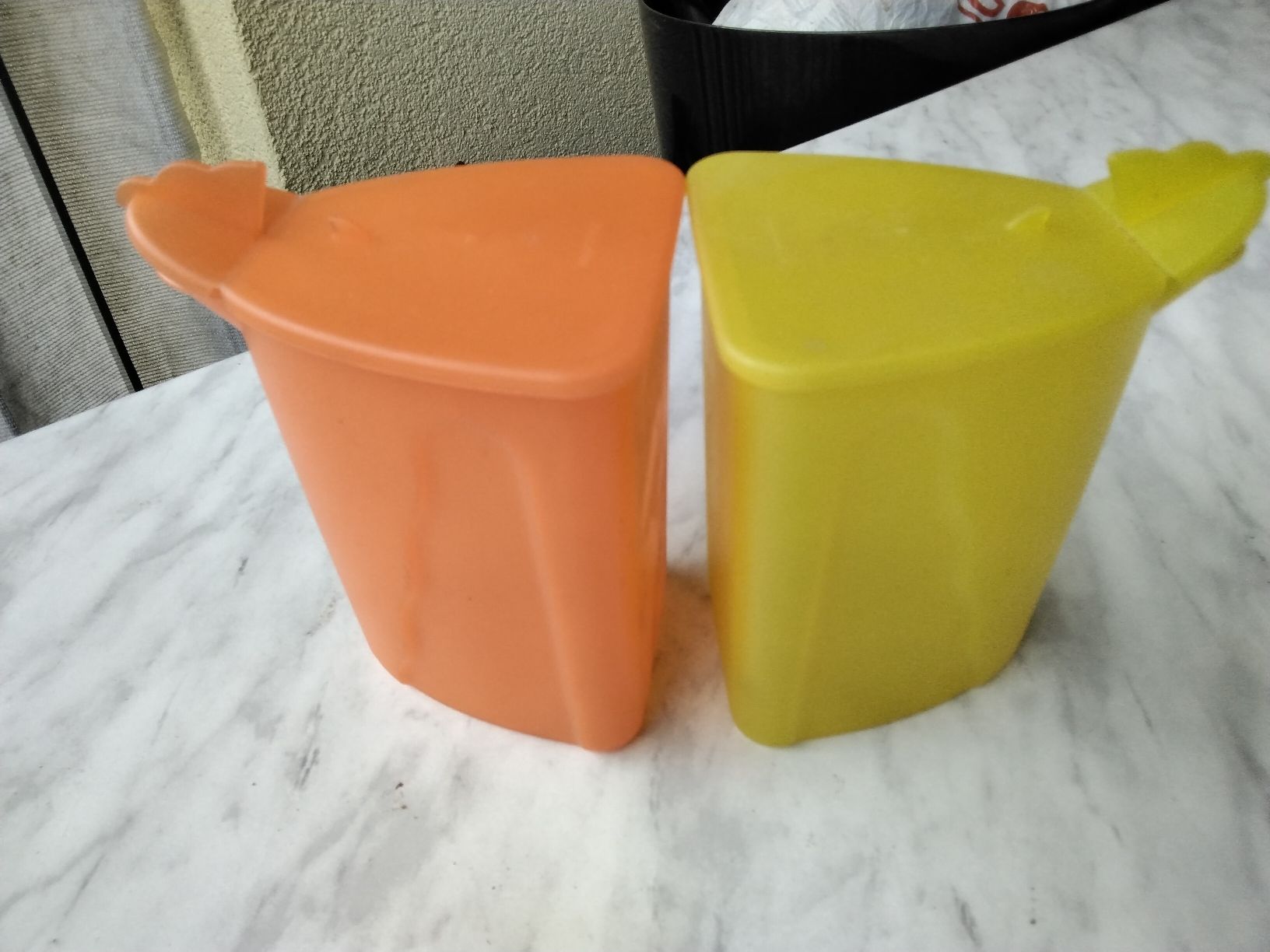 Tupperware Contenitori & Simili: TUPPERWARE RAHM KÄNNCHEN – Usato da Biel/Bienne venduto da dasi3 1