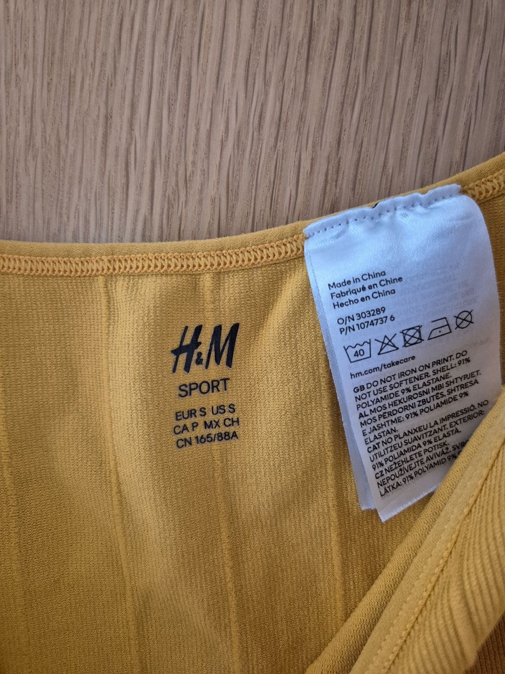Lotti di vestiti: Ensemble Sport H&M Jaune Moutarde Taille S,  – Usato da Alle venduto da Fanny8952 1