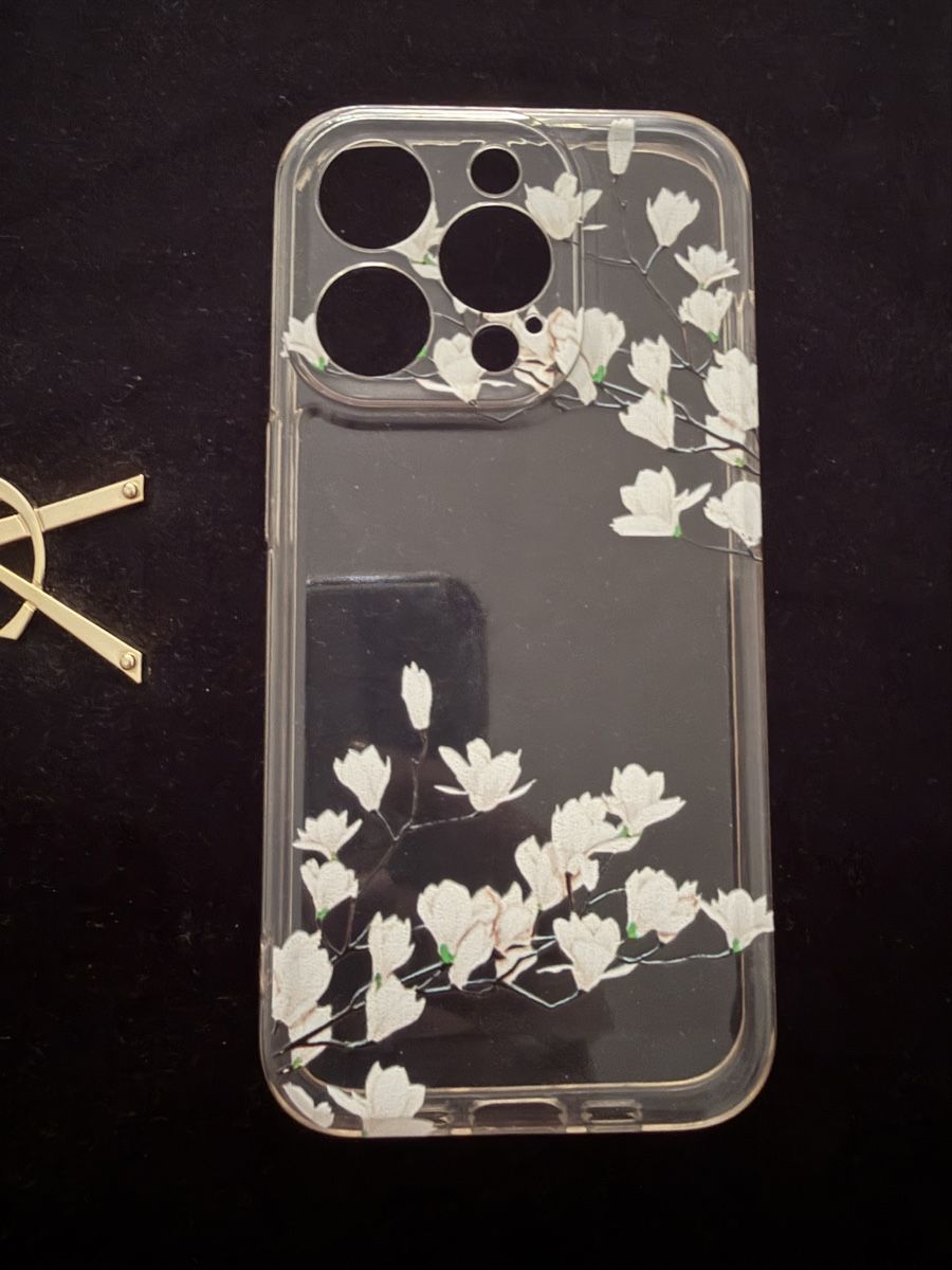 Apple Covers & Schutzfolien: iPhone 15pro Cover – Gebraucht aus Wetzikon ZH von tuna83