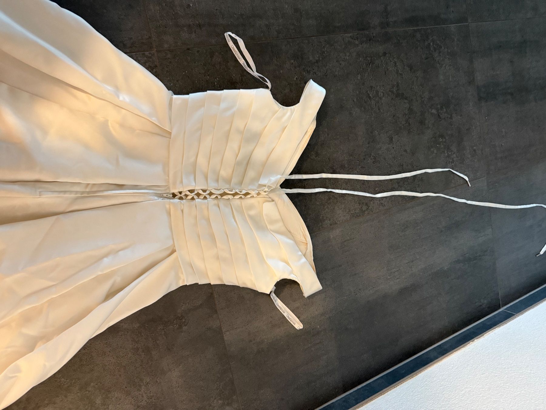 Vestiti: Hochzeitskleid Ivory mit Schlitz – Usato da Steffisburg venduto da chi_hjs7 3