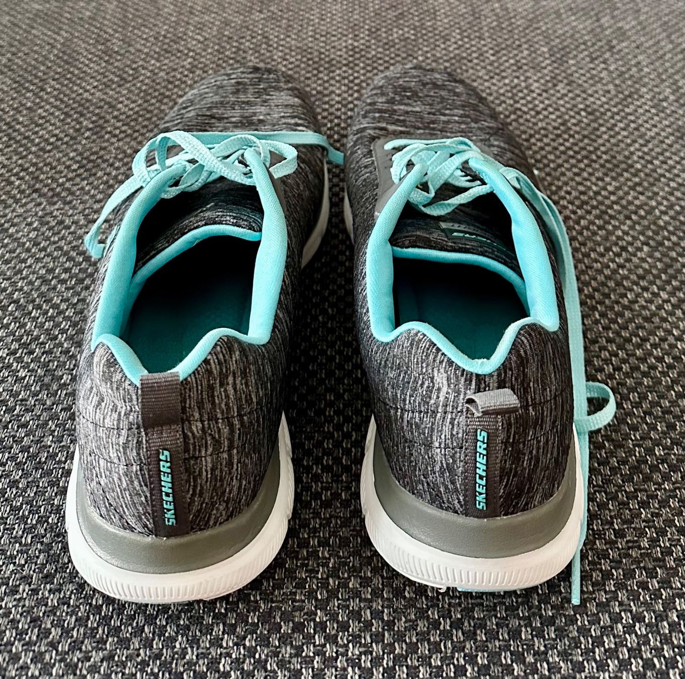 Skechers Damenschuhe: Skechers Sneaker, grau/blau, Grösse 40 – Gebraucht aus Wallbach von paxnic 2