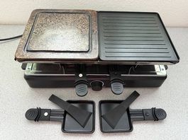 Raclette-Grill mit heissem Stein