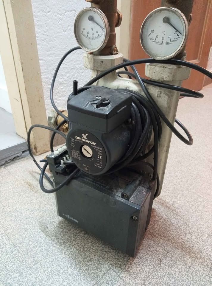 Viessmann Radiatori: Viessmann Heizgruppe – Usato da Bienne venduto da Daniel_Schader