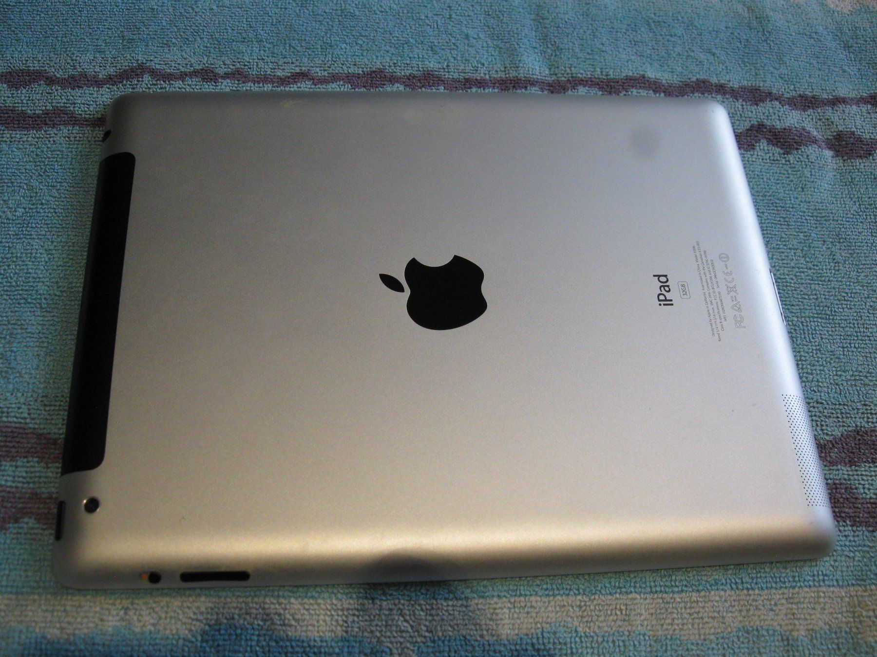 Apple Tablettes PC: Apple iPad Gen. 2, Model: A1396 – D'occasion à Hittnau par Mares8335 2