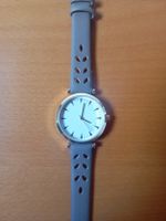 Damen Uhr mit speziellem Armband, Top Zustand!