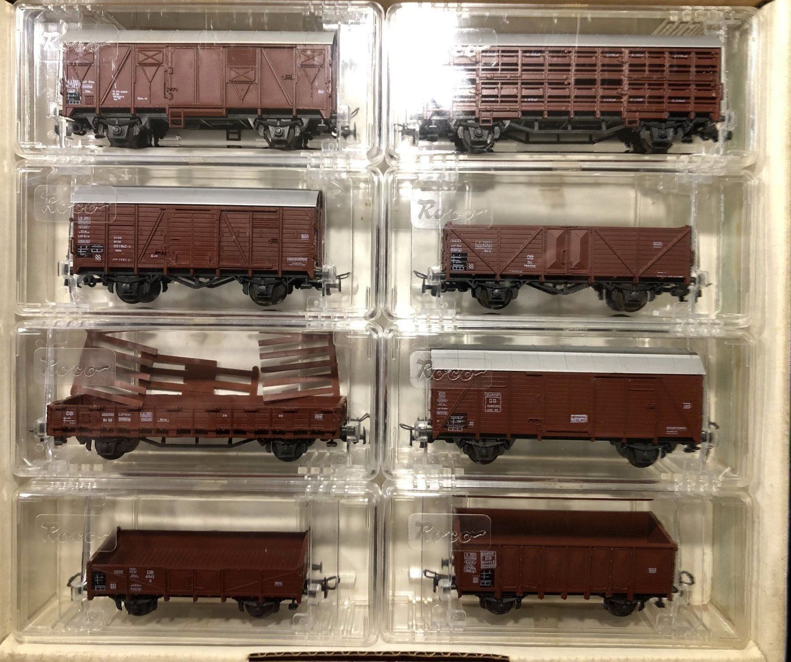 Roco Modellini di ferrovie: ROCO H0-Sortiment Nr1 mit 8 Güterwagen – Nuovo e nell'imballaggio originale da Burgdorf venduto da Gedora 1