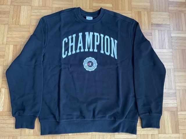 Champion Pullover & Sweatshirts: Champion Pullover L NO DFL J&J Pequs Pull&Bear Ragwear Zara – Neu und originalverpackt aus Mairengo von VWsource