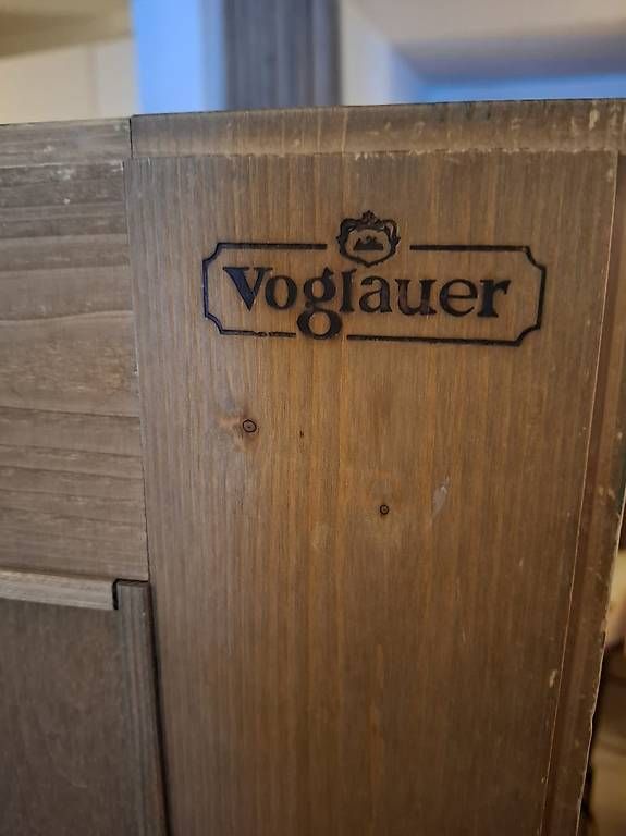Büffets: Meuble antiquité "Voglauer" – Gebraucht aus Bremblens von mcu_v57m 1